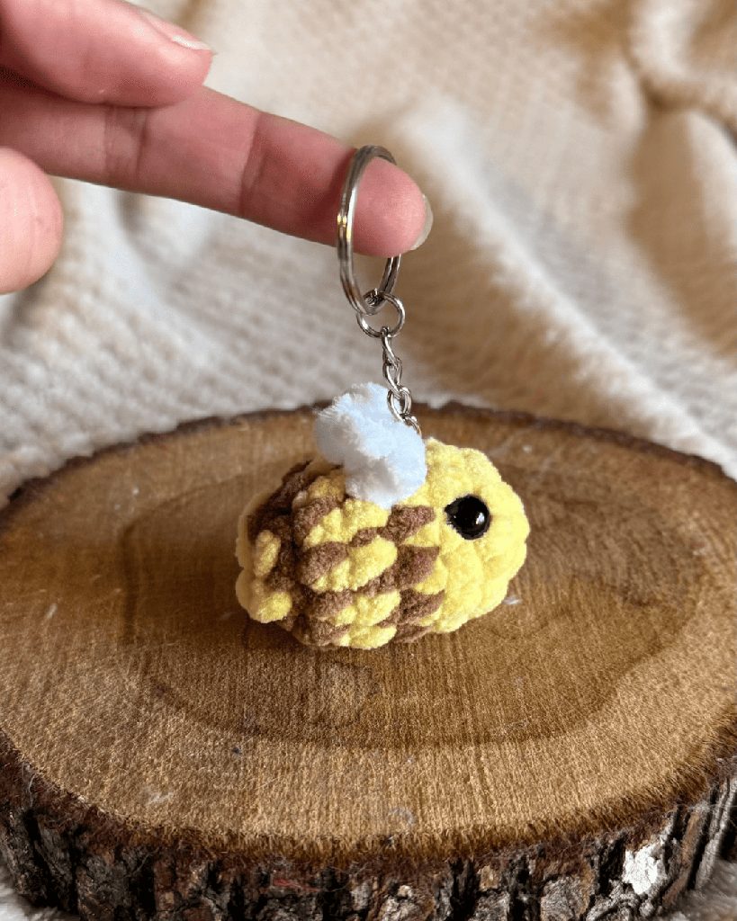 Abeille jaune clair _ marron 2.png