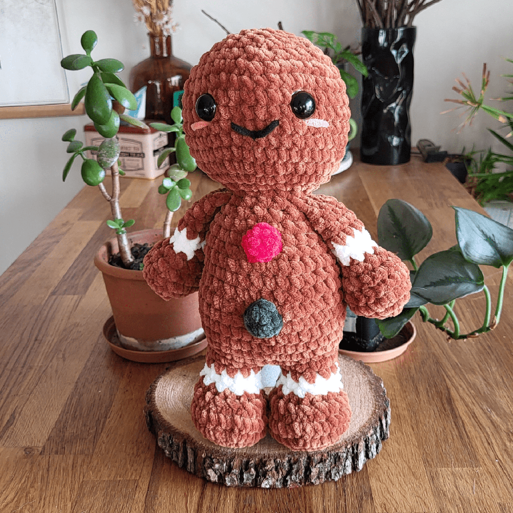 [C/MAURICE-MR] MAURICE - Peluche Bonhomme en pain d'épices Marron en crochet